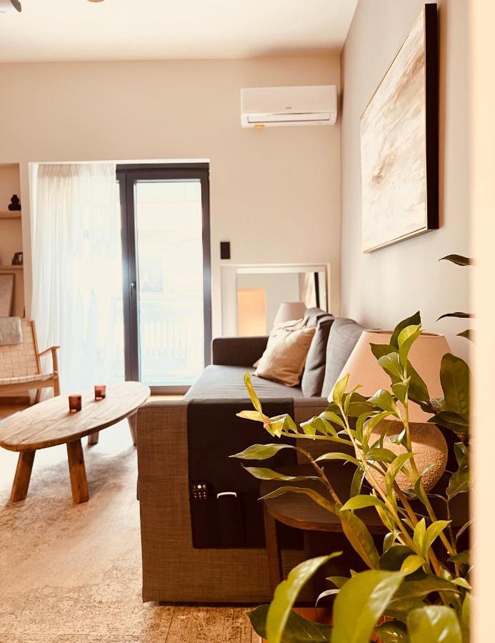 2 Bedroom Apt - Live Like A Local In Kolonaki 雅典 外观 照片