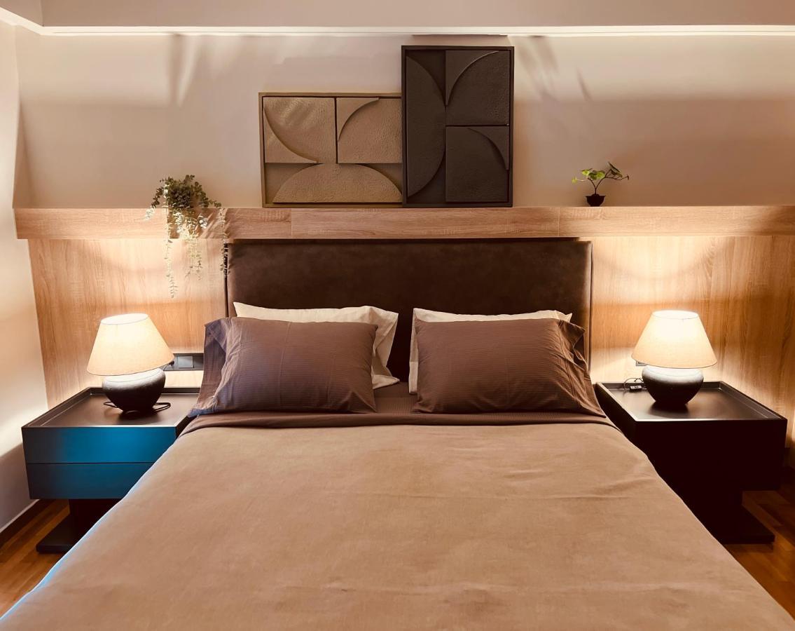 2 Bedroom Apt - Live Like A Local In Kolonaki 雅典 外观 照片