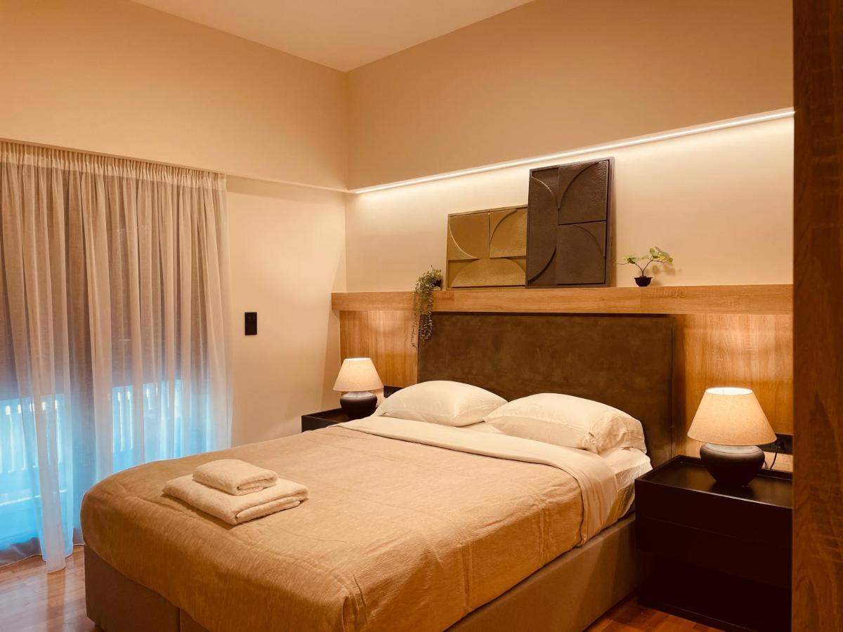 2 Bedroom Apt - Live Like A Local In Kolonaki 雅典 外观 照片