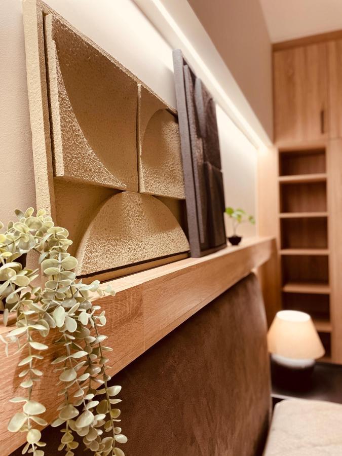 2 Bedroom Apt - Live Like A Local In Kolonaki 雅典 外观 照片